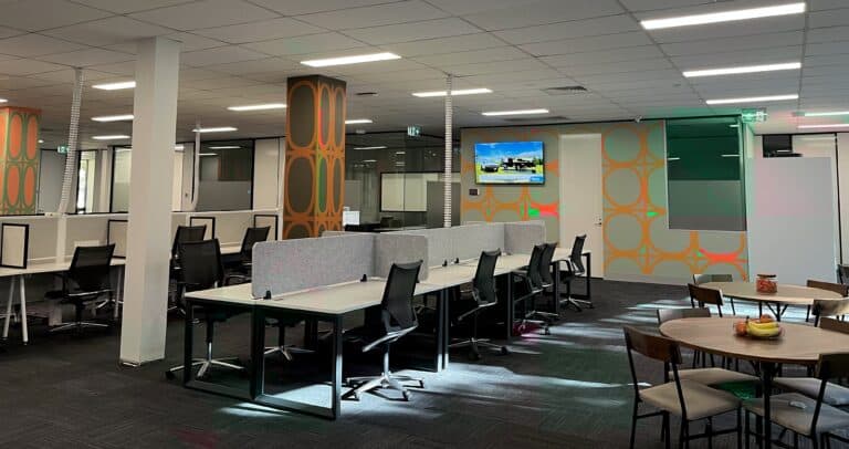 20B06E7F-5B4B-4023-B3A3-B8903C5E12F4